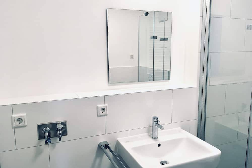 Ganze Wohnung, Leben wie Zuhause - Ready to Live in A37 in Nürnberg, Franken