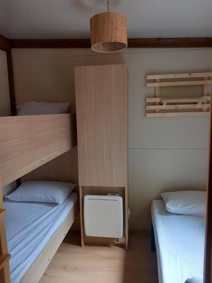 Camping pour 5 personnes, avec vue ainsi que jardin et piscine, animaux acceptés dans Haute-Garonne - 3