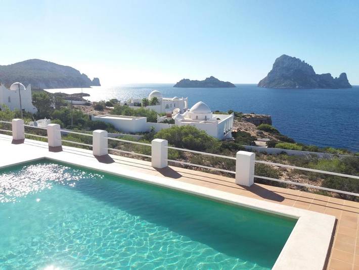 Ferienhaus für 6 Personen, mit Terrasse und Garten sowie Pool in Cala Carbó - 4
