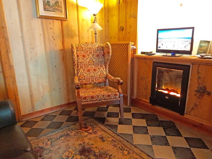 Ganze Ferienwohnung, Ferienwohnung Spitzsteinblick - Ferienwohnung Spitzsteinblick 42 qm Wohn- und Schlafraum kombiniert im Erdgeschoss in Sachrang, Aschau im Chiemgau