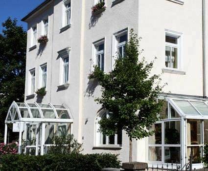 BnB für 2 Personen, mit Garten in 