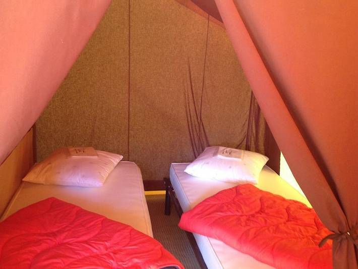 Camping Le Pont d'Allagnon - Tente 4 personnes - Gergovie in Lempdes-sur-Allagnon, Haute-Loire