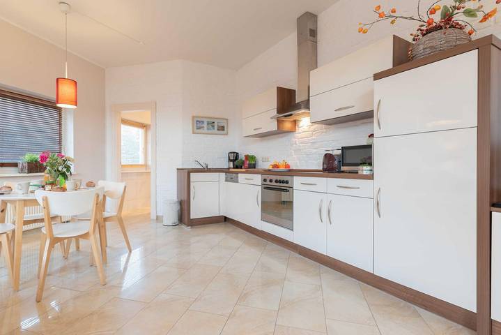 Ganze Wohnung, Seestraße 30 A  mit Terrasse und Gartenblick in Börgerende in Börgerende, Börgerende-Rethwisch