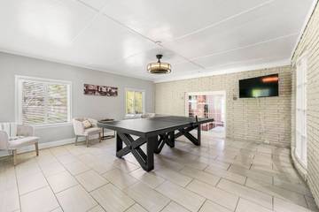 Vacation House for 14 Guests in Georgia, USA, Picture 4