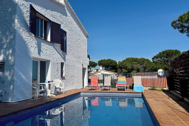 Villa pour 8 personnes, avec jacuzzi à Pals