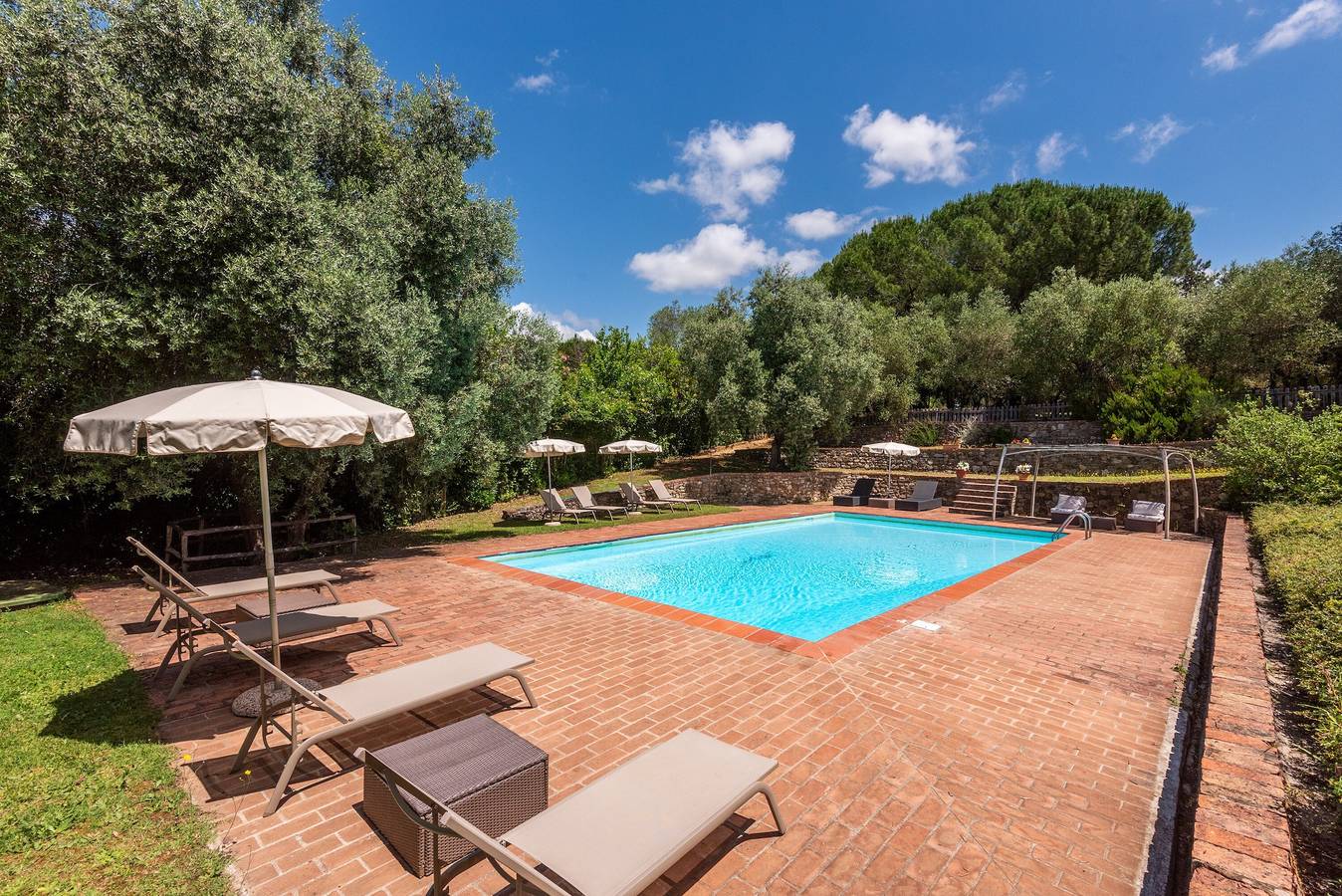 Villa Torre zwischen den Hügeln von Siena in Siena, Siena Provinz