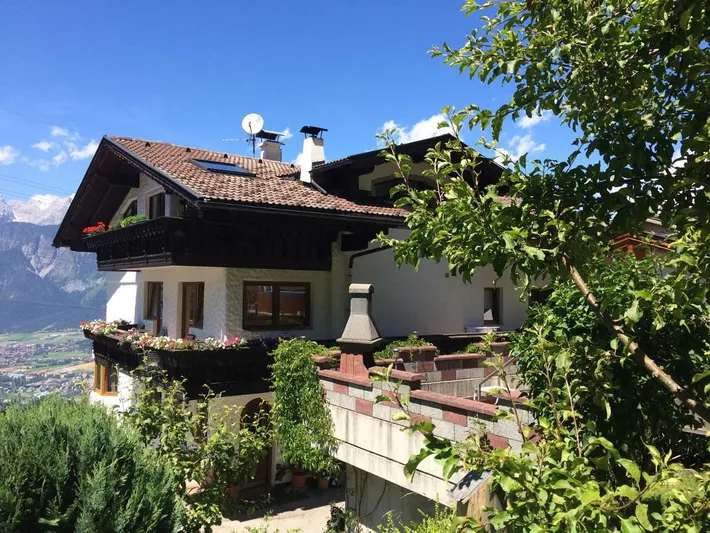 Gästehaus für 2 Personen, mit Garten und Ausblick sowie Terrasse, mit Haustier - 1
