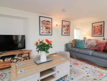 Cottage for 8 People in Bigbury on Sea, Devon, Photo 4