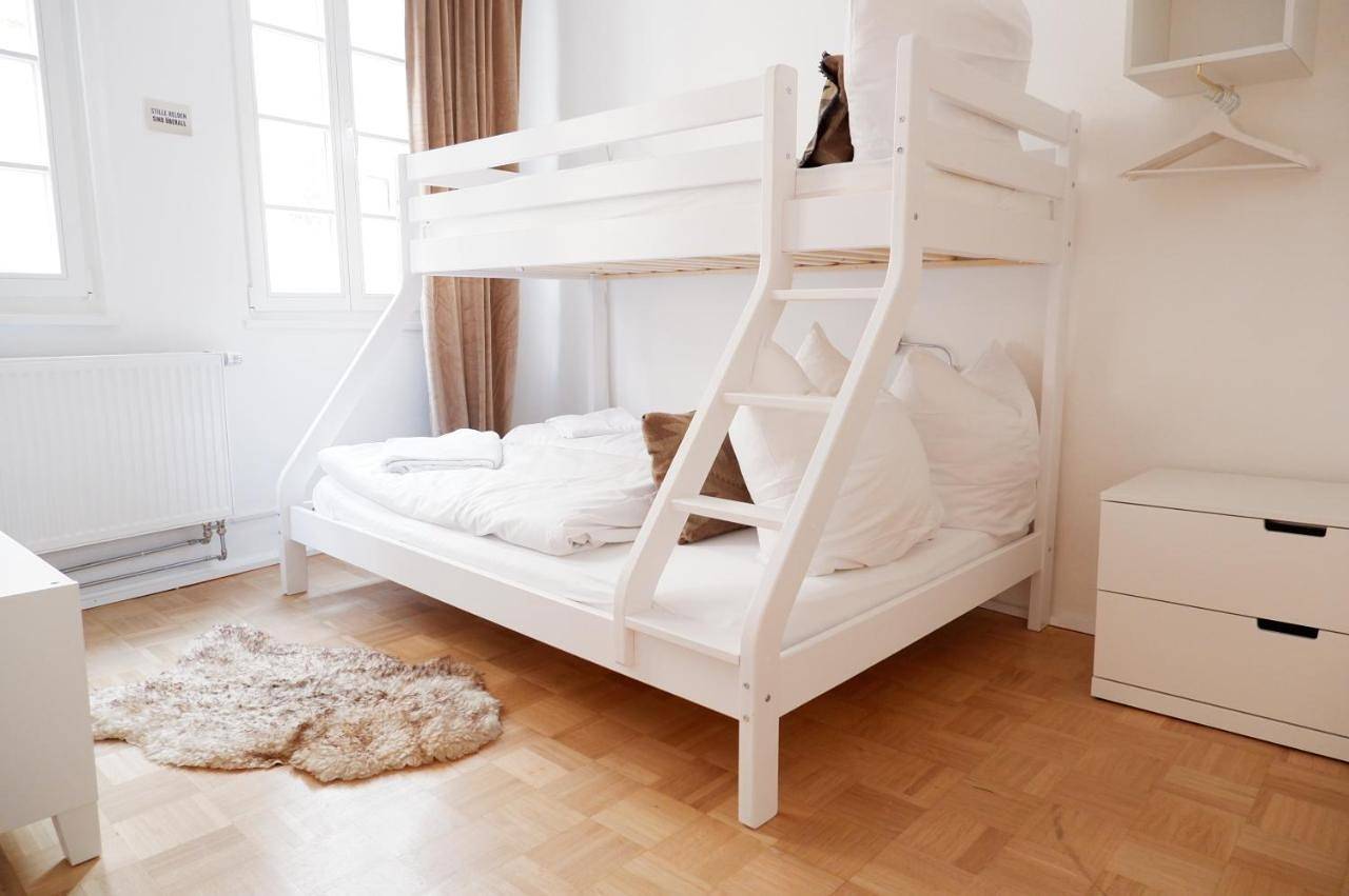Geheel vakantieappartement, Privatzimmer in bester Altstadtlage in Tübingen, Neckar-Alb