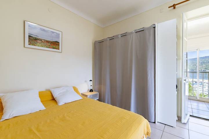 Appartement entier, Calme et Coquette Vues mer à 100m de la plage de Mancinu in Propriano, Arrondissement de Sartène