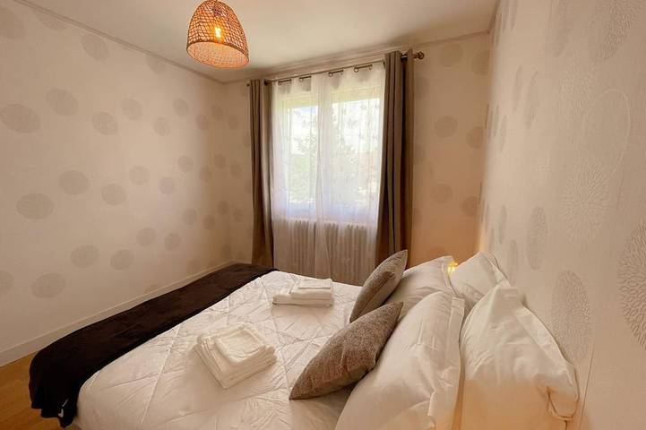 Gemütliches Ferienhaus mit Garten, Wlan und Parkplätze in der Nähe des Zoos und der Schlösser von Loire in Romorantin-Lanthenay, Sologne