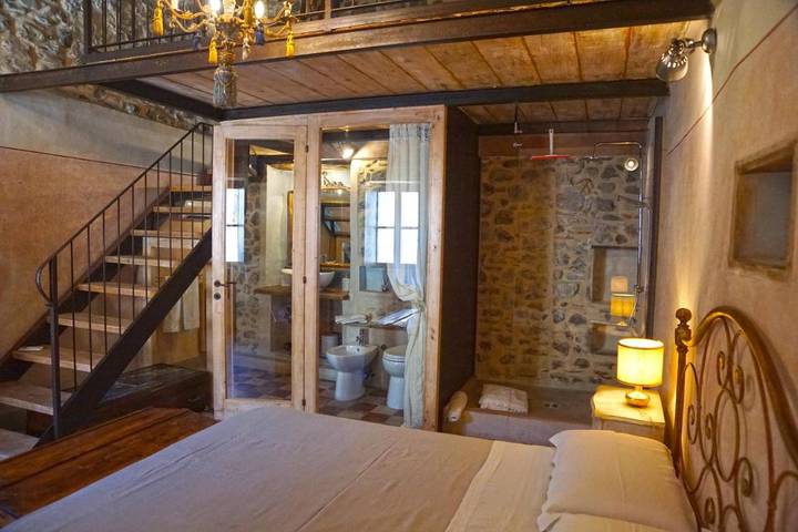 Chambre d’hôte pour 4 personnes, avec Terrasse et Vue à Aulla