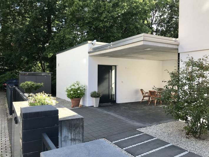Ferienwohnung für 4 Personen, mit Balkon und Balkon/Terrasse sowie Terrasse und Garten
