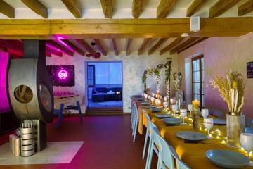 Villa pour 30 Personnes dans Champcevrais, Région d'Auxerre, Photo 4