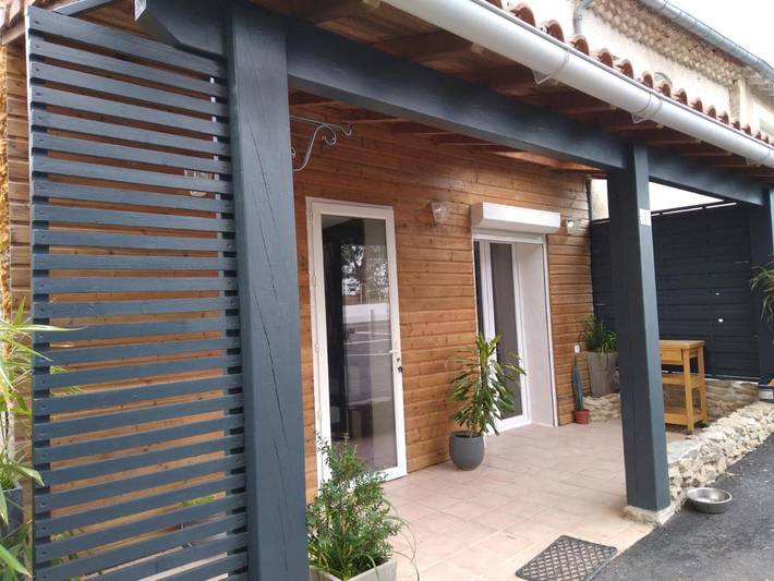 Gîte pour 5 personnes, avec terrasse et vue à Jonquières (Tarn)