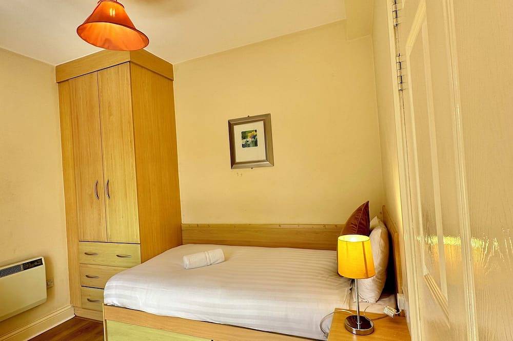 Spacious 4-Bedroom Retreat in Galway, County Galway