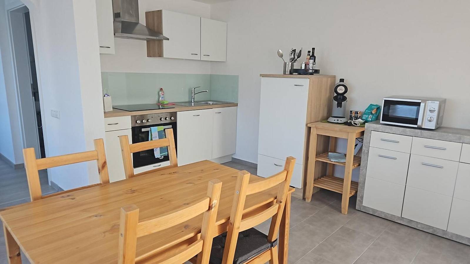 Ganze Wohnung, Ferienwohnung An der Kapelle - Bergblick / Massage / Rheinblick / Garten / Terrasse / Wlan / Modern in Rickenbach, Südschwarzwald