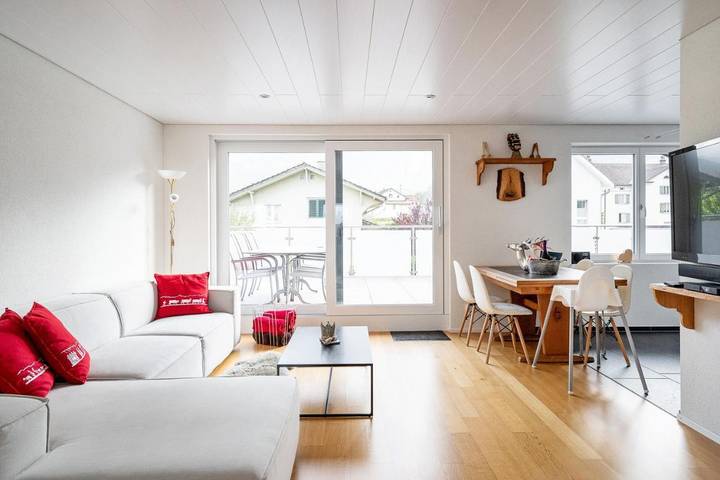 Ferienwohnung für 4 Personen, mit Balkon und Terrasse sowie Ausblick in Glarus - 4