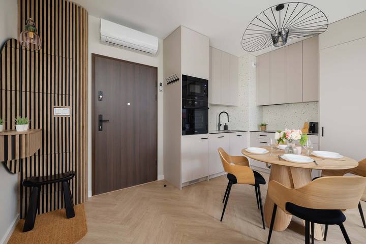 Entire apartment, Cozy apartment in Krakow | Balcony and Parking in Garage in Cracow, Lesser Poland