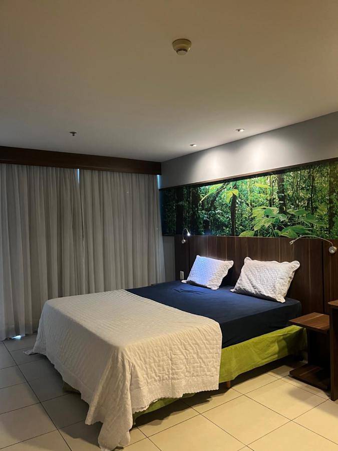 Casas e apartamentos de temporada para 2 pessoas, com balcão e piscina em Nova Iguaçu