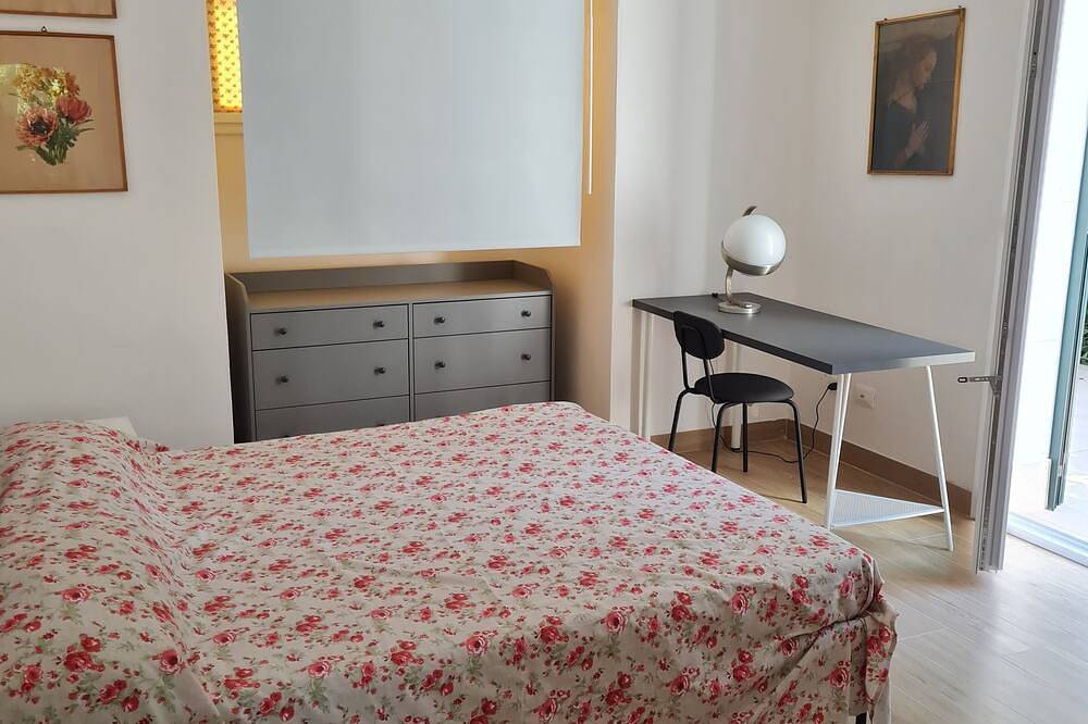 Small villa in Mondello, a few steps from the sea in Mondello, Palerme