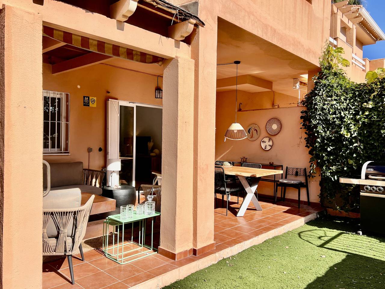 Geheel appartement, Premium location - 500 m to beach in Carib Playa, Marbella