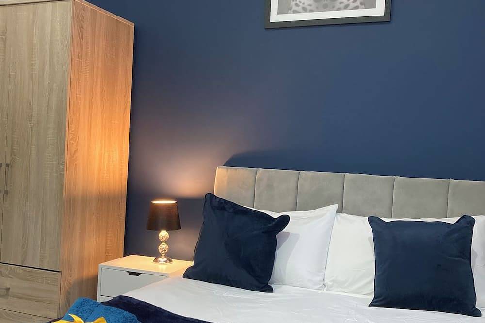 Entire apartment, Central Doncaster 1Bed 1Bath Pent-Apartment in South Yorkshire