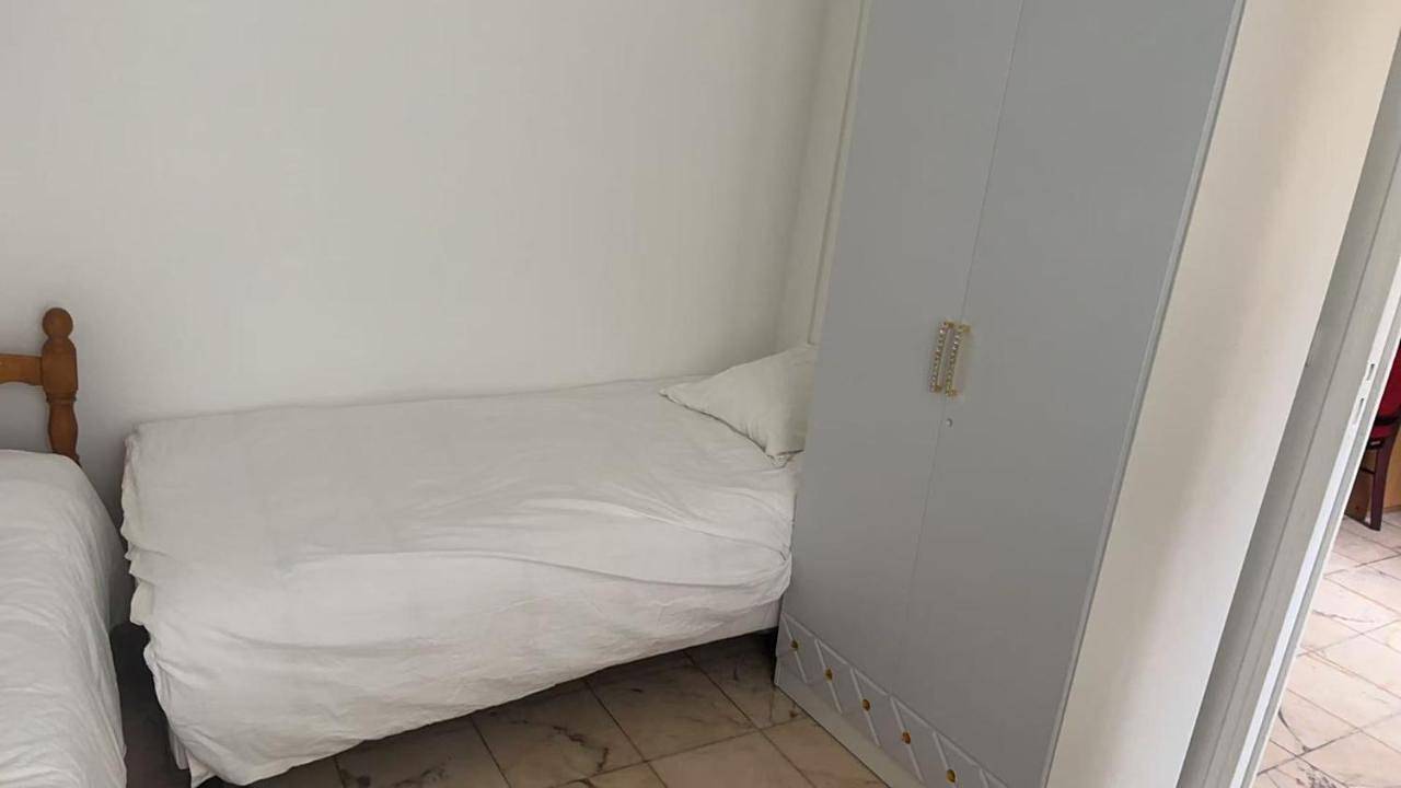Votre Maison Lointaine in Pantin, Seine-Saint-Denis