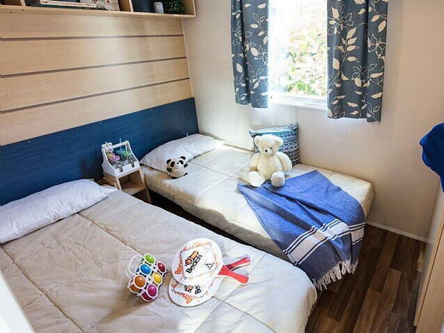 Camping maeva Escapades Millau Plage - Mobilhome 6 personas - Mobil-home | Confort | 2 Dormitorios | 4/6 Pers. | Terraza elevada in Millau (Francia), Parc naturel régional des Grands Causses