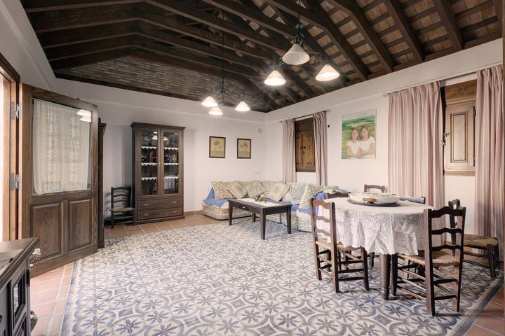 Chalet para 9 personas, con jardín en Campo de Gibraltar - 4