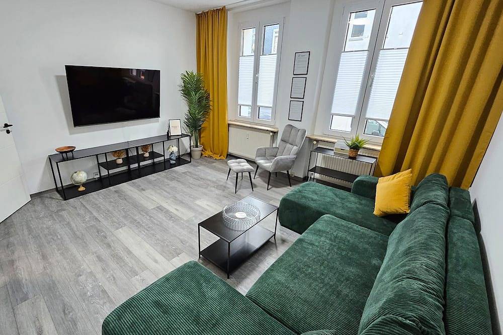 Entire apartment, Apartment 'Relax In Der Röntgenstadt' with Wi-Fi in Remscheid, Bergisch region
