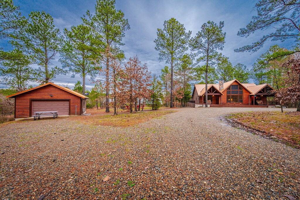 On A Whim ist eine luxuriöse Blockhütte, in der für jeden etwas dabei ist in Broken Bow, Broken Bow Lake