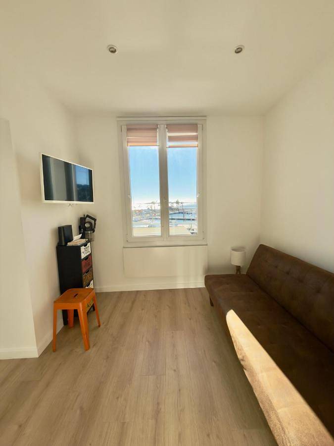 Gîte pour 2 personnes, avec vue, animaux acceptés dans Theatre Galli Sanary Sur Mer - 4