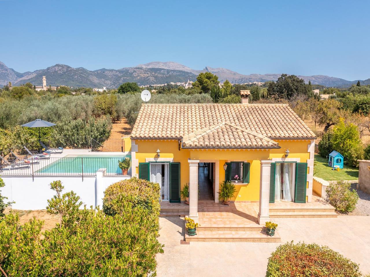 Casa vacanza a Buger a partire da 351€ a notte