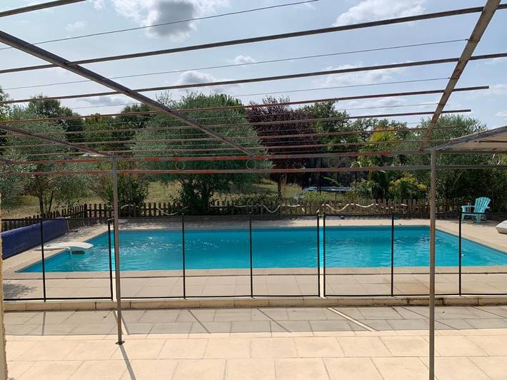 Location de vacances pour 7 personnes, avec piscine et jardin, adapté aux familles à Cieurac - 3