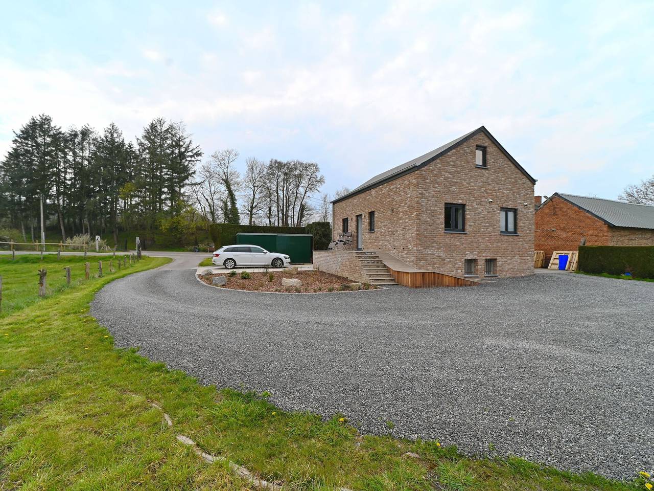 Vakantiehuis bij de Ourthe, België in Fronville, Hotton