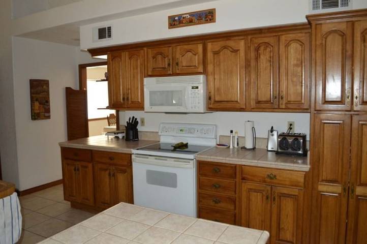 Location de vacances pour 14 personnes, avec jacuzzi et jardin à San Antonio - 2