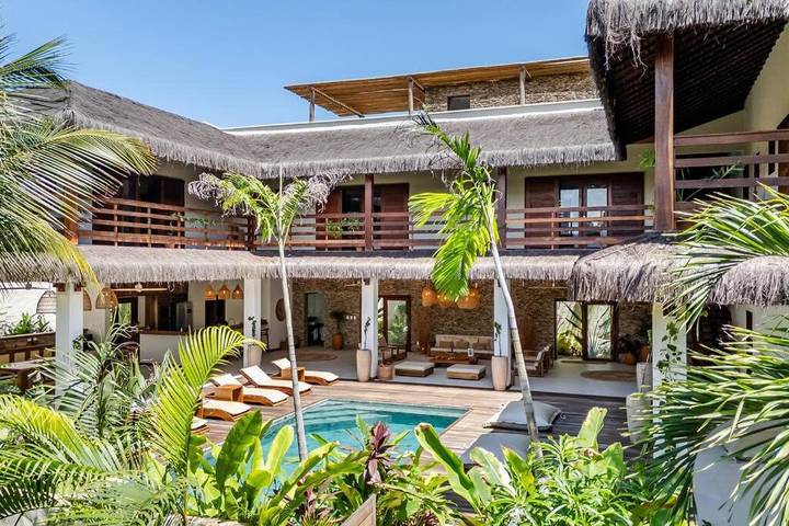 Villa para 11 pessoas, com vista e jardim e ainda piscina, com animais de estimação - 1