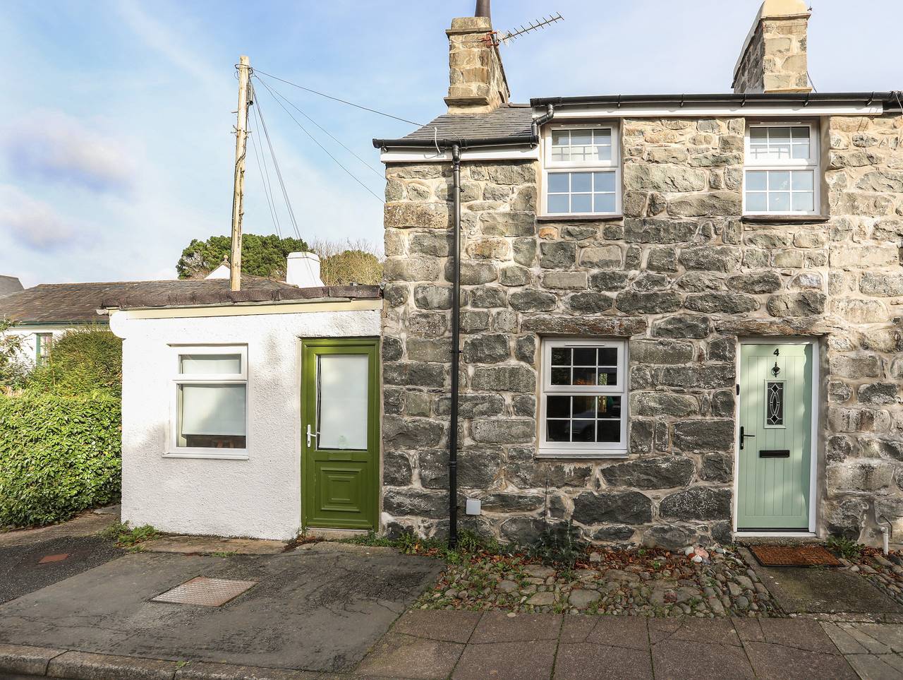 Ty Eiddew (Ivy House) in Gwynedd