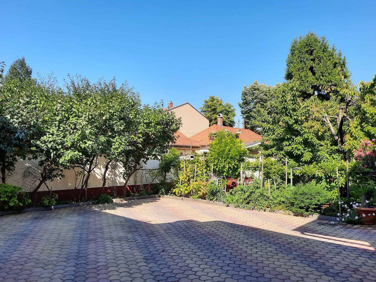 Ganze Ferienwohnung, Ferienwohnung in ruhiger Strasse in der Nähe vom Stadtzentrum  in Siofok, Siófok und Umgebung