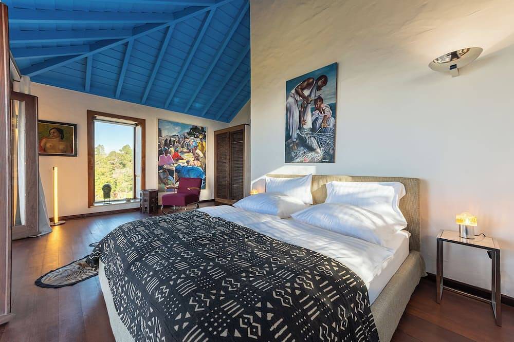 Villa Botánico\ncasa señorial con jardín tipo parque y vistas de 180°al Atlántico in El Pueblo, Puntagorda