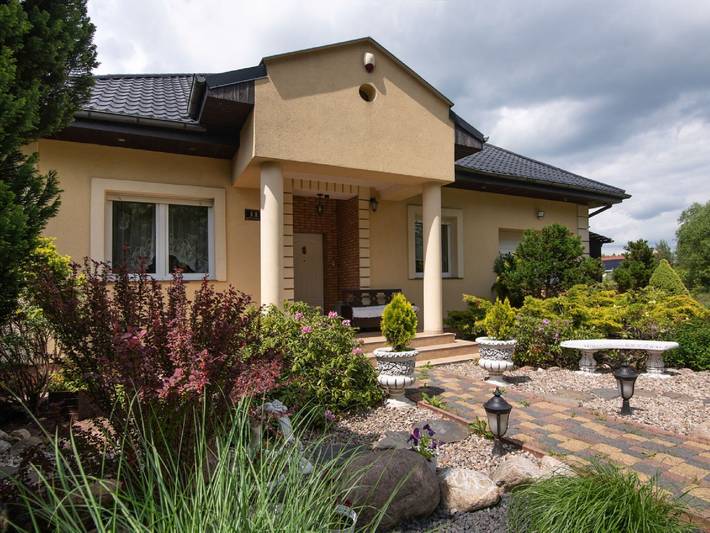 Ferienhaus für 8 Personen, mit Balkon und Garten - 1