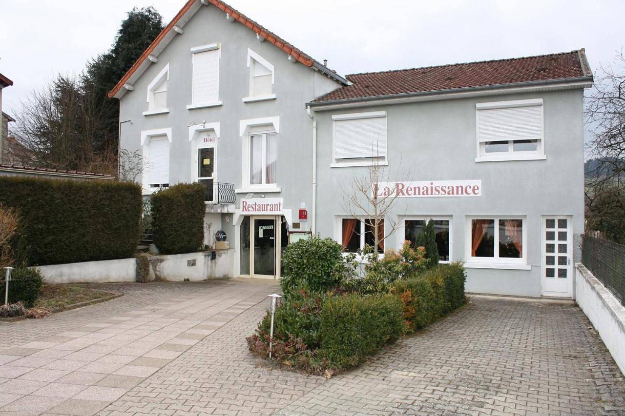 Hôtel La Renaissance in Arlanc, Parc Naturel Régional Livradois-Forez