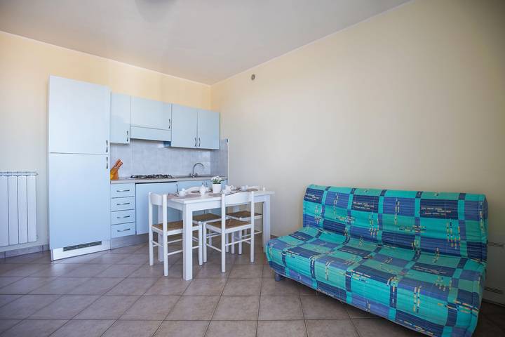 Trilocale vista mare con giardino privato in Lido degli Estensi, Comacchio
