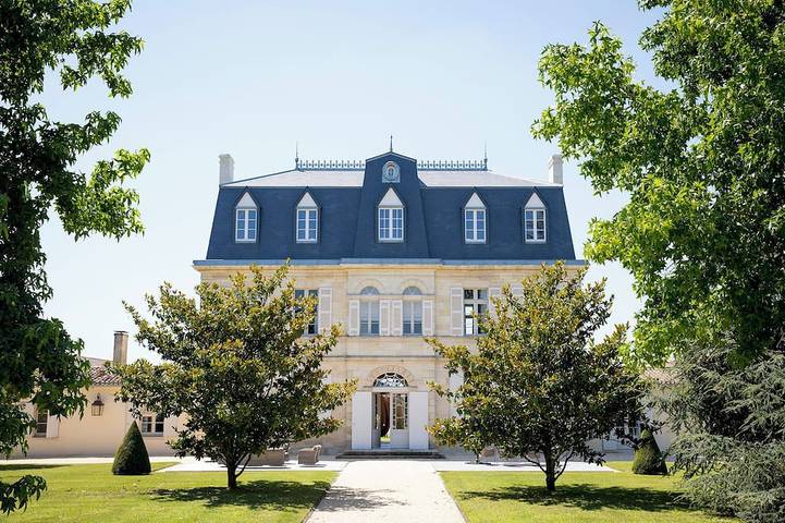 Gîte pour 8 personnes à Lamarque