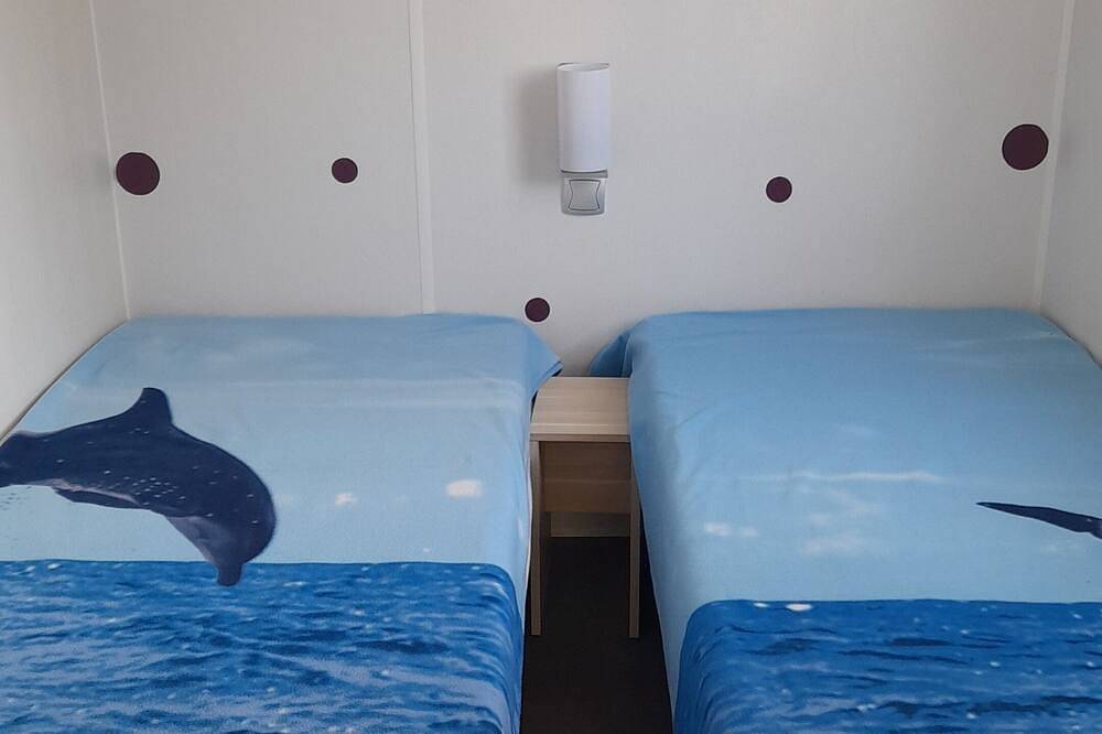 Mobil-home sur un terrain privé avec Jardin et Parking à 10min de la Plage in Dolus-d'Oléron, Côte de Beauté
