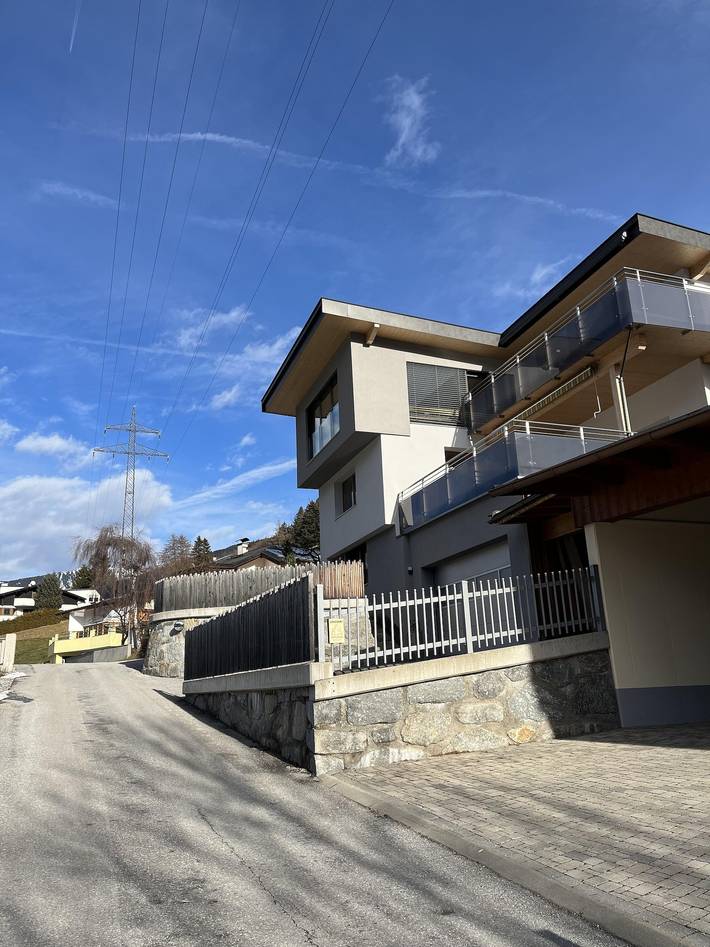Ganze Ferienwohnung, Mi's Appartment in Tuxer Alpen, Pfons