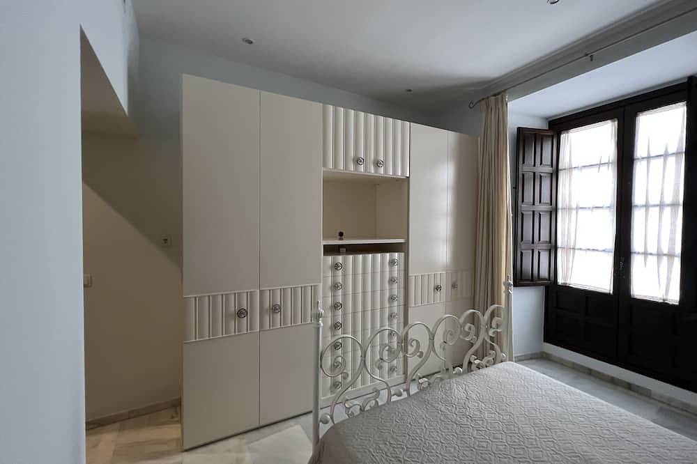 Apartamento entero, Apartment Palacio De Los Vibora in Lucena, Sierras Subbéticas