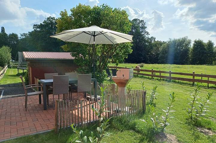 Ferienhaus für 5 Personen, mit Terrasse und Garten in Neukirchen
