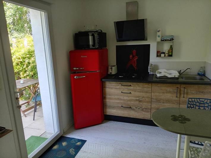 Appartement de vacances pour 2 personnes, avec terrasse et sauna ainsi que jardin et piscine